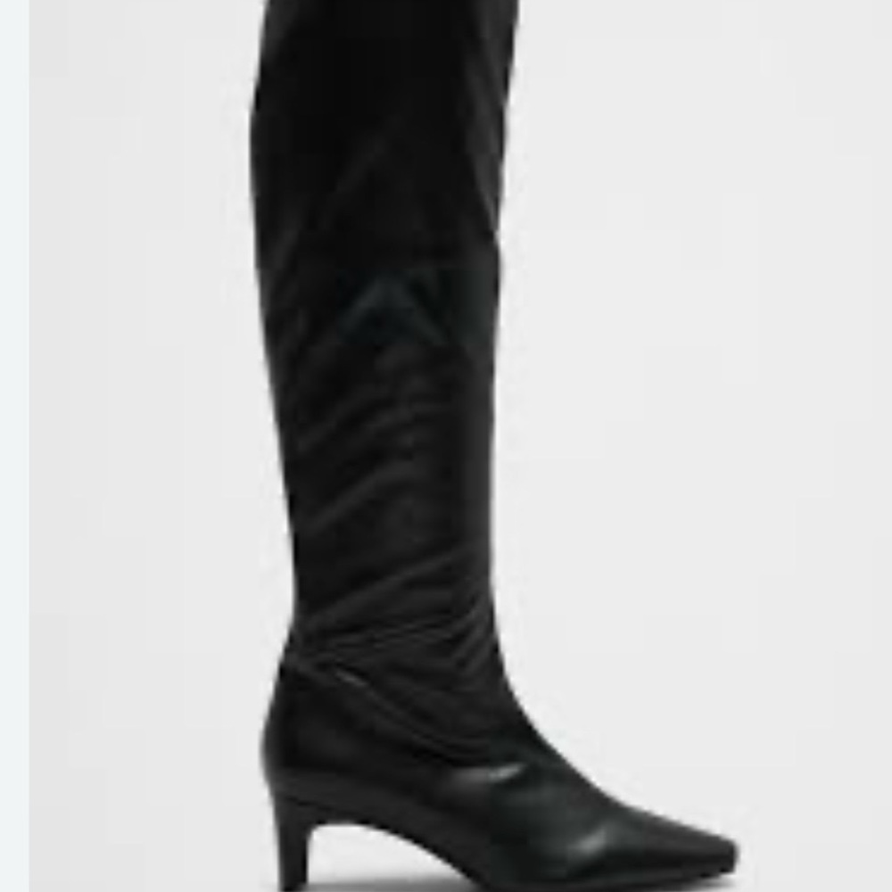 Brand New Banana Republic Vegan Leather Women's Black Knee-High Pointed Toe